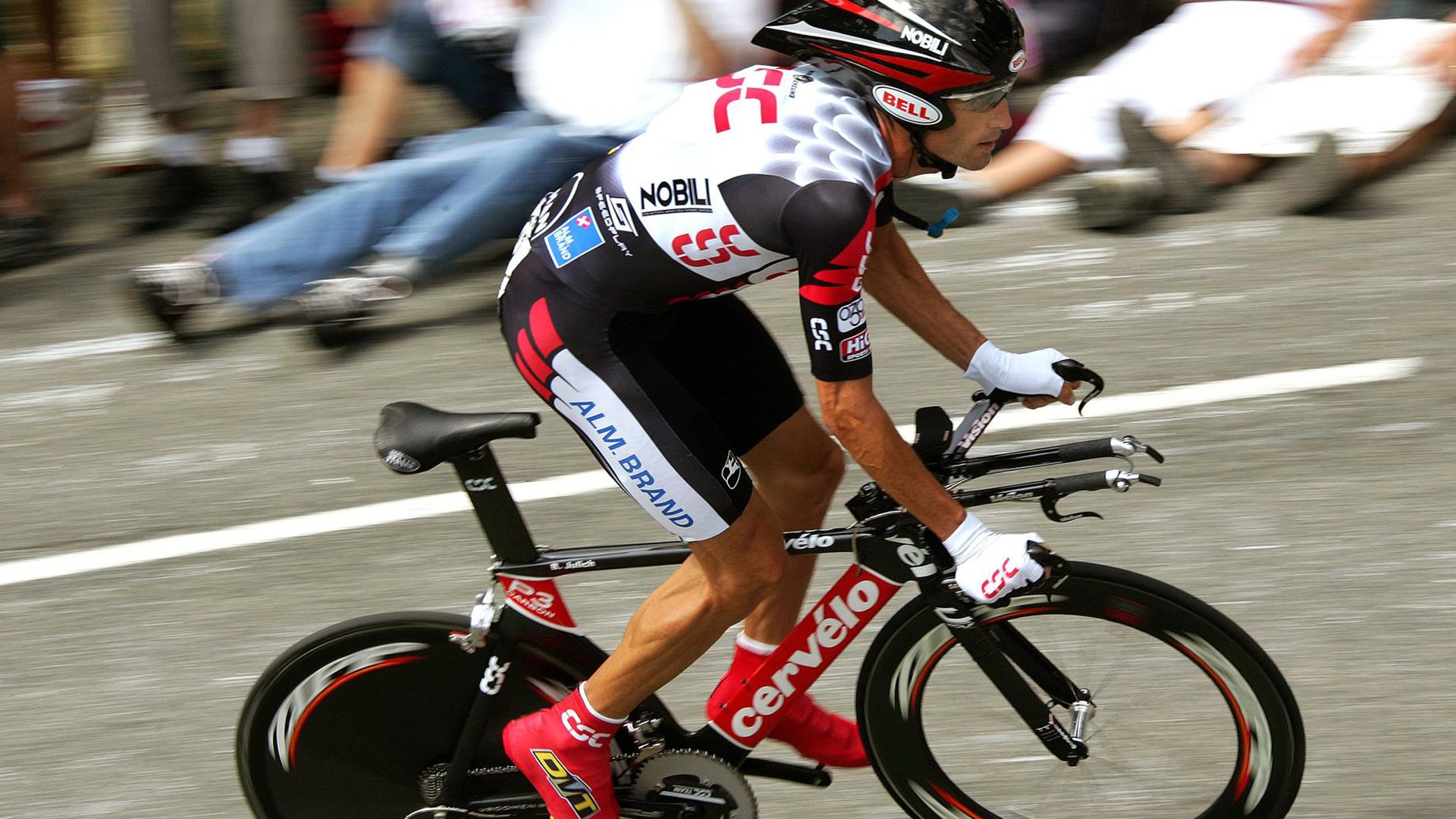 体育产业与数字经济融合发展政策实施评估，体育产业融合的效应与方式有哪些