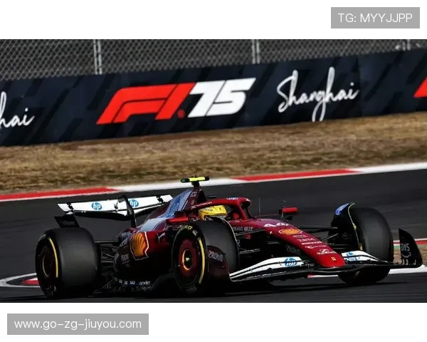 F1冲刺赛混战不断