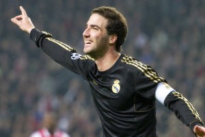 九游体育电竞官网-全国男子拔河锦标赛冀鲁激烈鏖战，中国拔河队2018视频