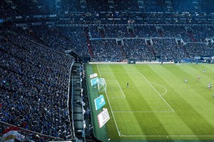 九游娱乐网站-场均2.3分命中率22.7%！断崖式下滑 快船心里苦，快船缺中锋